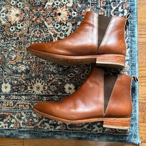 Nisolo Chelsea Boots size 9